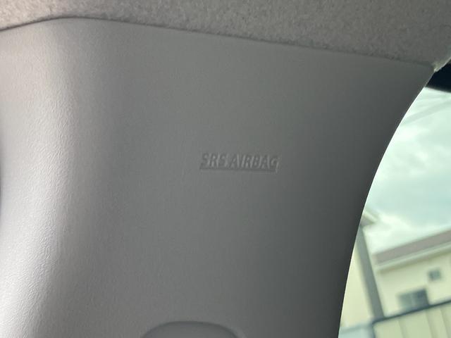 9031194A30250525W00114.jpg