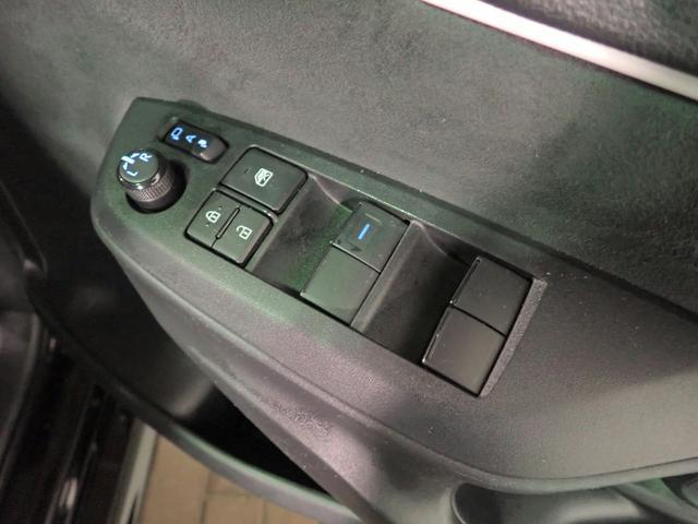 0230024A30251225W00113.jpg