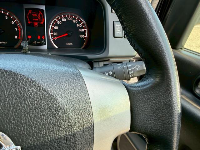0709137A30260412W00217.jpg
