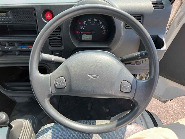 1166103A30250821W00515.jpg