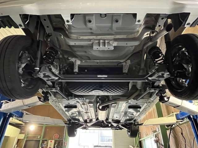 0704243A30250825W00107.jpg