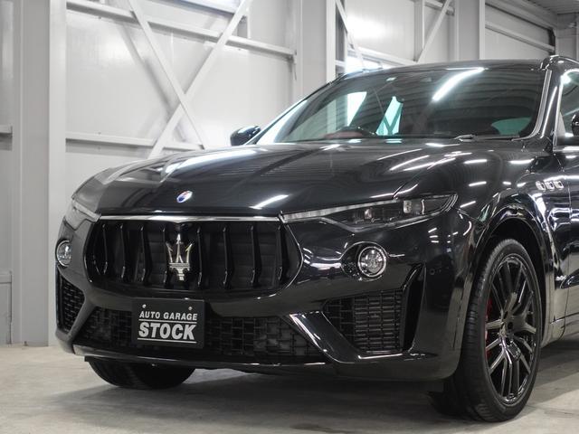 9700312A30251015W00114.jpg