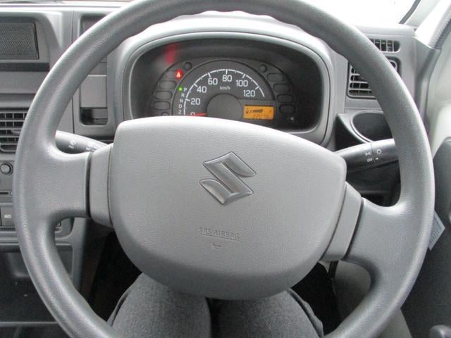 0840414A30250329W00119.jpg