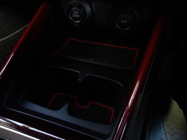 0401423A30260213W00311.jpg
