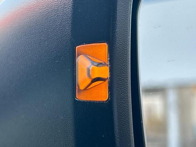 22205175_carP_l_17.jpg