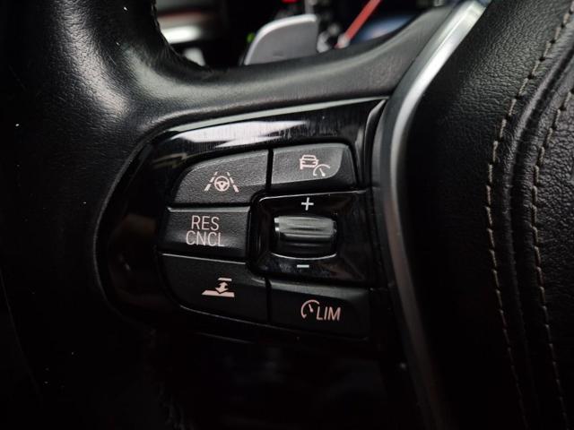5121001899R16.jpg