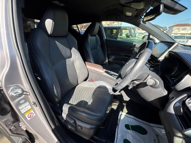 0550659A30260222W00612.jpg