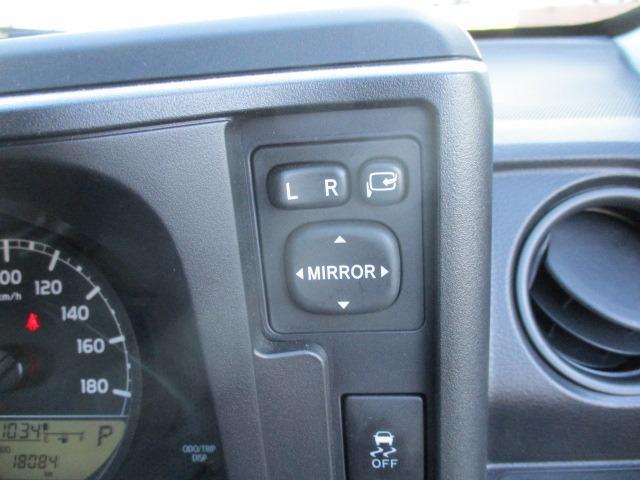 0302059A30251202W00213.jpg