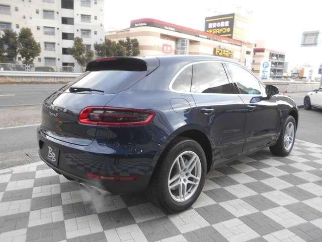 f7020db429d66cd01ad276cc2fa34cc1.jpg