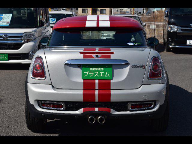 eb4b83312d2aacb9fd13c486387b35d1.jpg