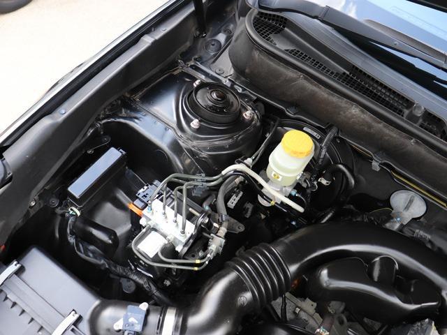 0208719A30251003W00112.jpg