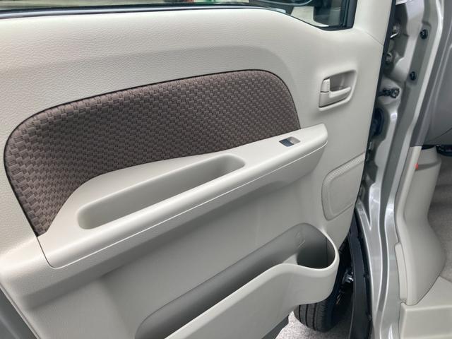 1200379A30250909W00114.jpg