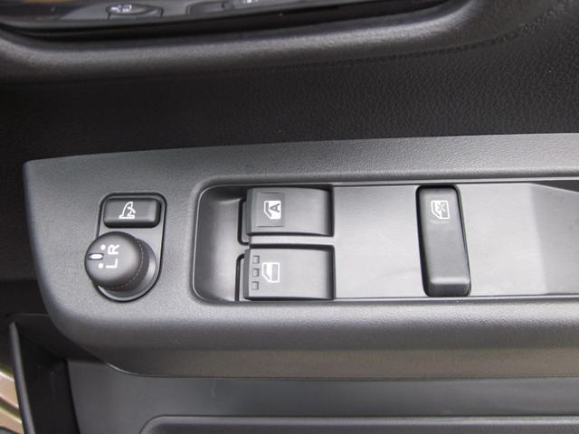 0500101A30260320W00317.jpg