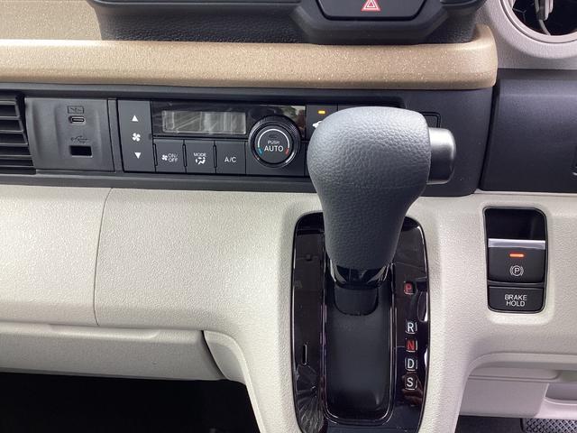 0710030A30260329W00707.jpg