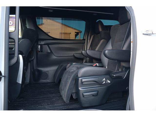 0505096A30260125W00216.jpg