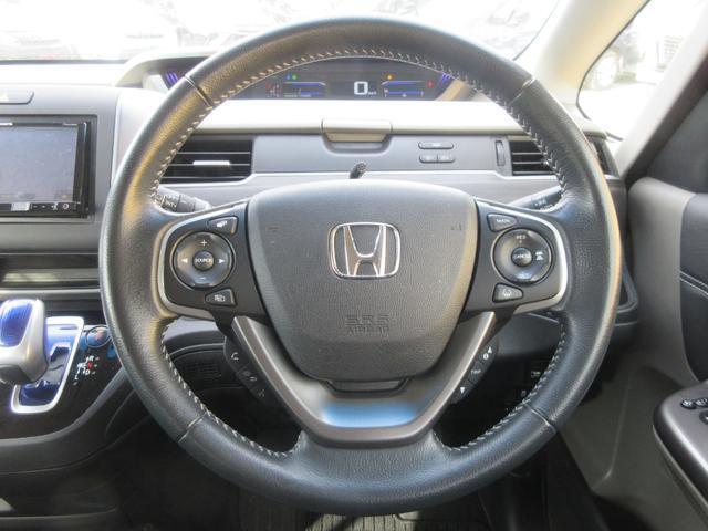 21707478_carP_l_6.jpg