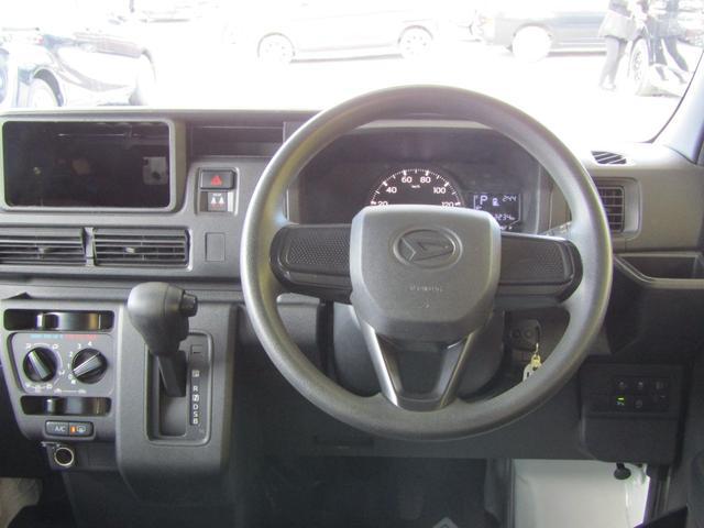 0530123A30260311W01711.jpg