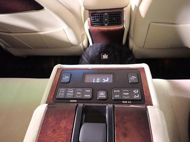 0201999A30250911W00515.jpg