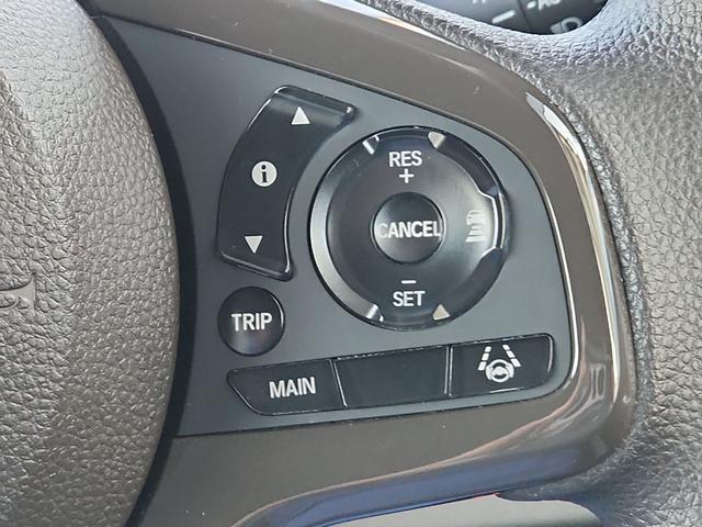0600275A30251001W00216.jpg
