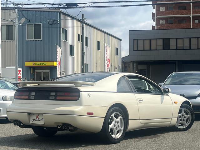 0805011A30250918W00102.jpg