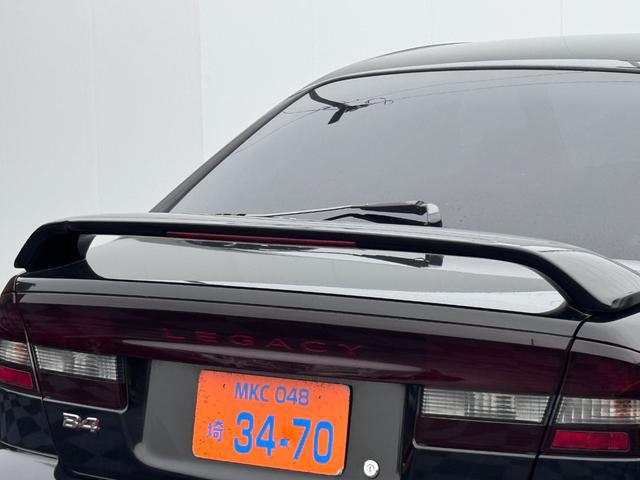 0540491A30260405W00313.jpg