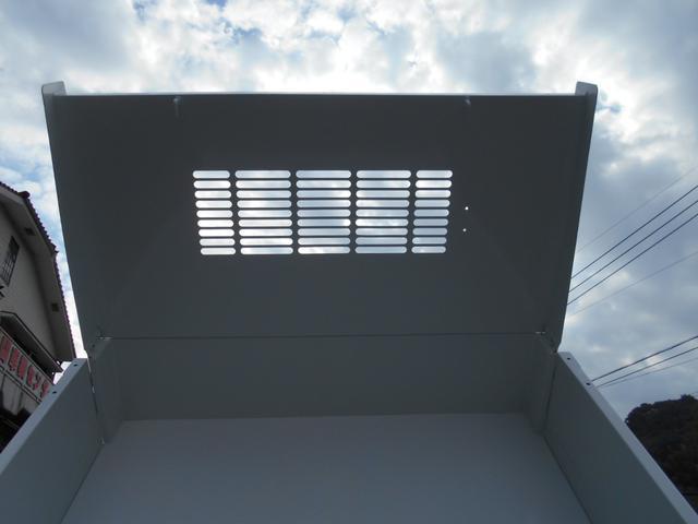 1120030A30251127W00213.jpg