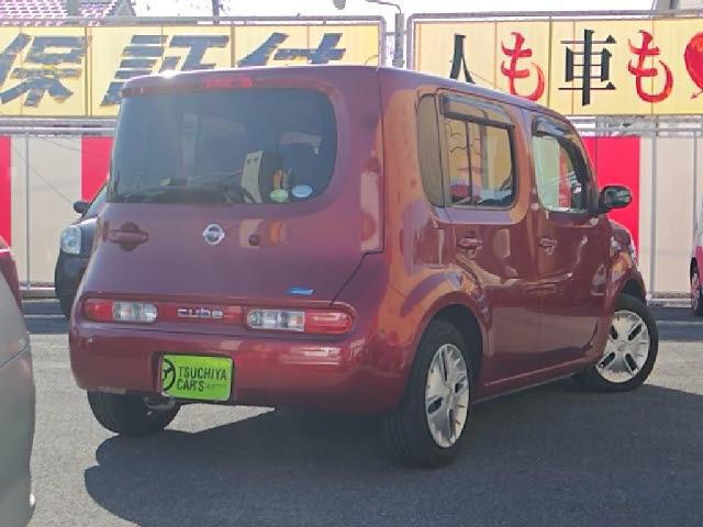 22058911_carP_l_3.jpg