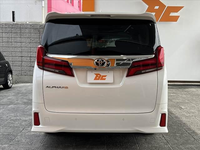 e2f4cb334fda77a9ef5010dbf5796b17.jpg