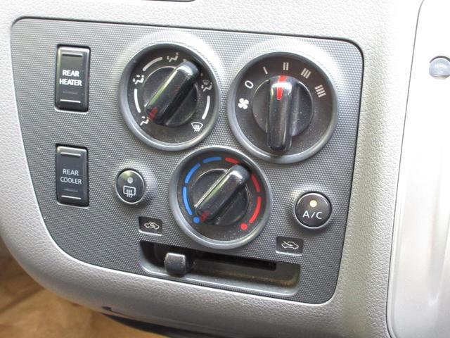 0500873A30251008W00108.jpg