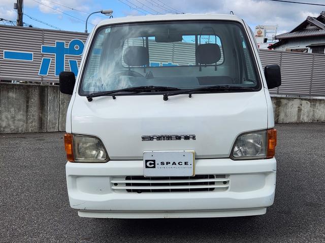 0708536A30260125W00101.jpg