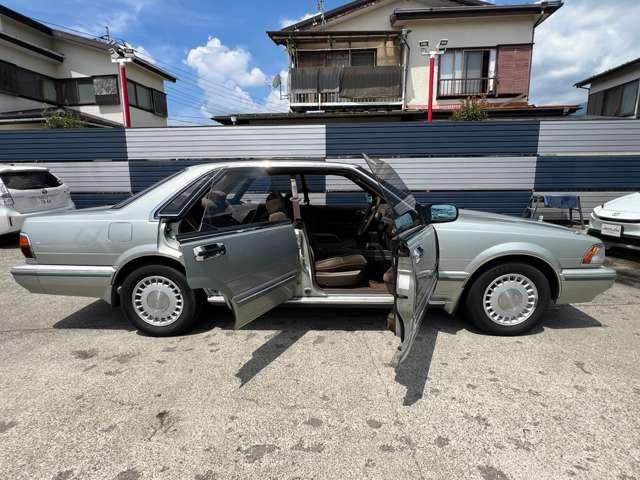 513ab127ef1bc9e10ce45edd7e2723af.jpg