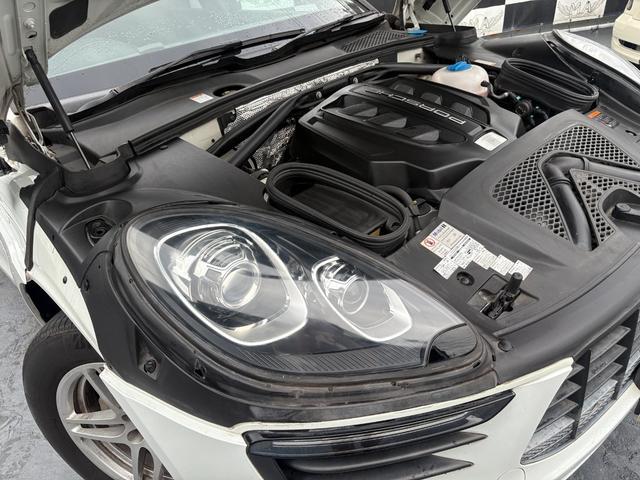 0504228A30250715W00207.jpg