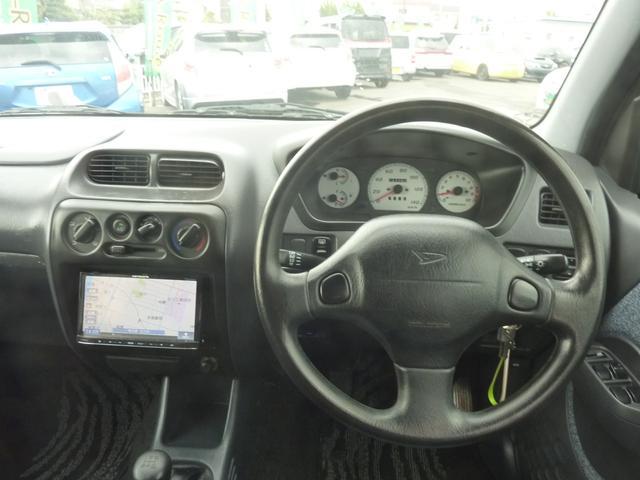 0561442A30250920W00106.jpg