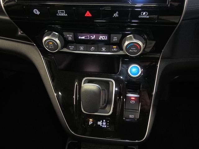 0500075A30250924W00317.jpg