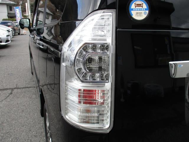 1000138A30250212W00115.jpg