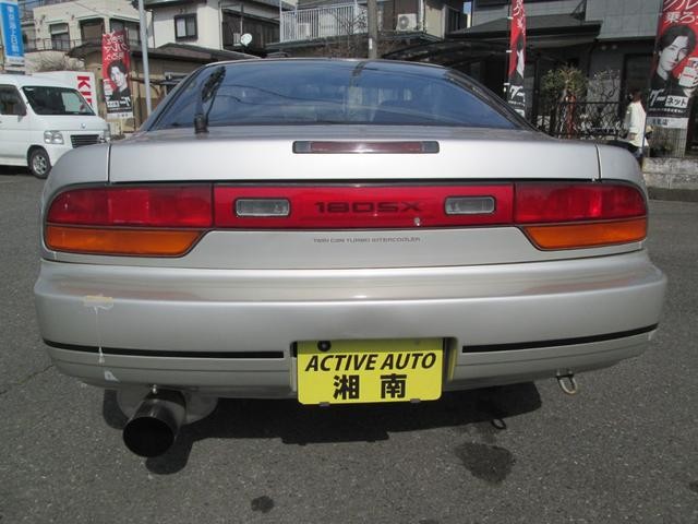 0510414A30260216W00108.jpg