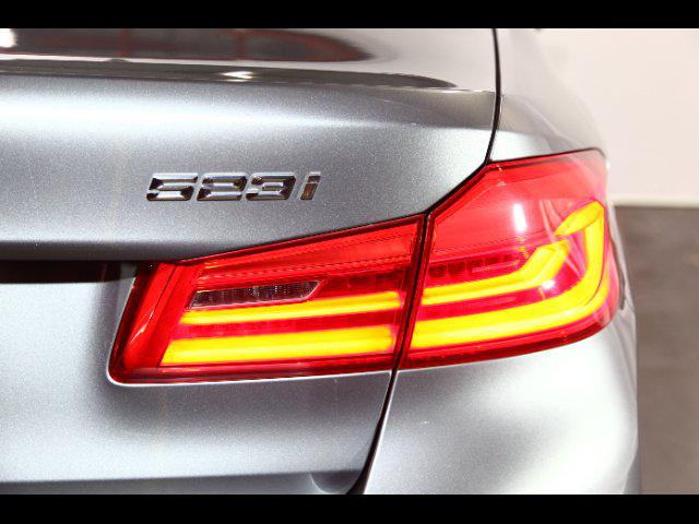 ed7f5901a3e936fbd35ab3789884313f.jpg