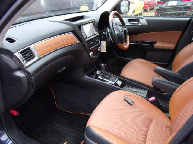 9d9b5ee87bcae618f5a415b6496e42b2.jpg