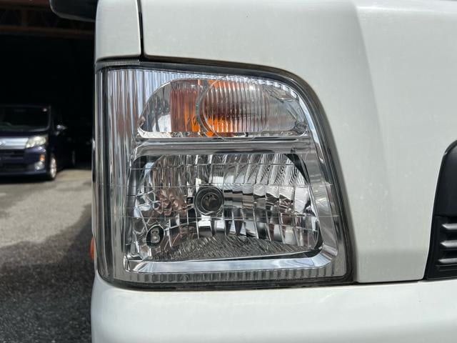 0404285A30250810W00208.jpg