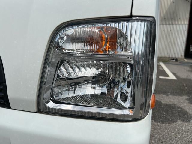 0404285A30250810W00210.jpg