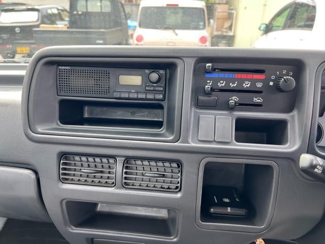 0404285A30250810W00219.jpg