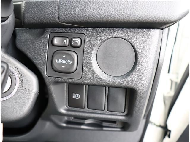 0501938A20251014G00111.jpg