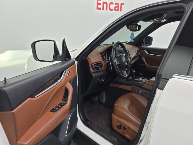 daf61c81730b043e8da560fa8de0b49c.jpeg