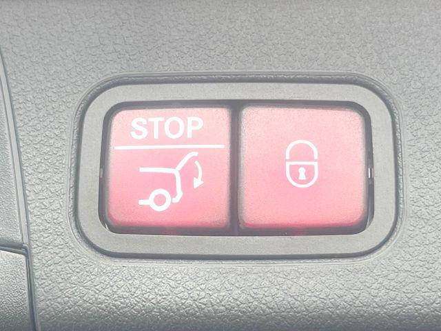 90850b8902e25fb61c9db0f7329340d6.jpg