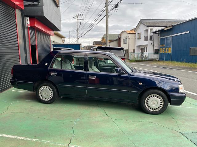 ec10c30dca40e4cc4285bb5aef80ec2f.jpg