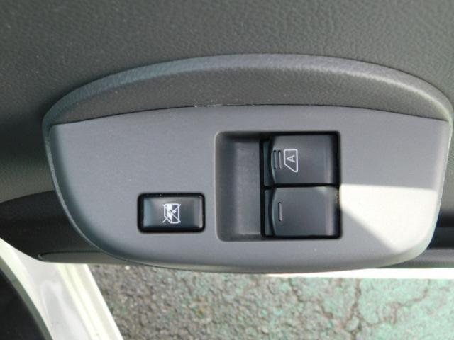 0500054A30250727W00413.jpg
