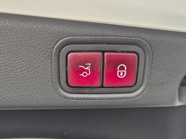 f087086241386e53436f0457a19407c9.jpeg