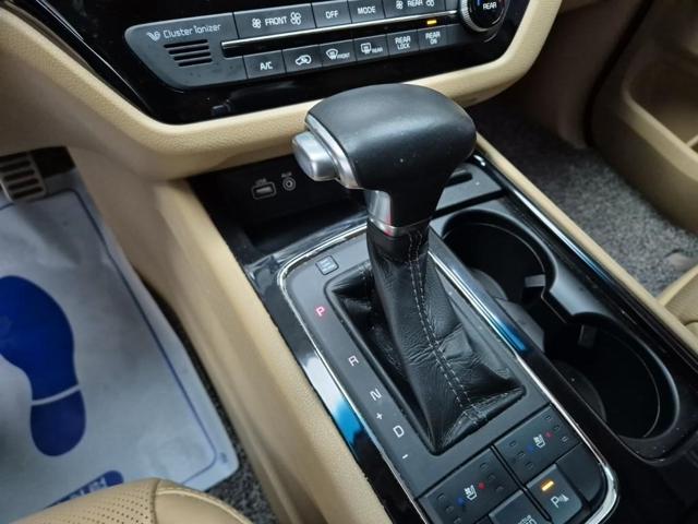 5061000595R8.jpg