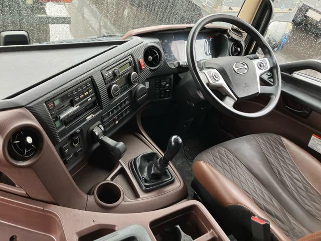 fcca7e969f1b663b07da190e8cb9c13e.jpg