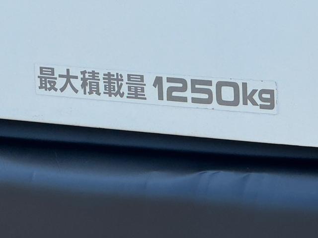 0709136A30250502W00118.jpg